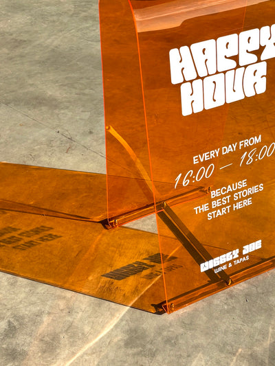 Caballete publicitario de acrílico naranja