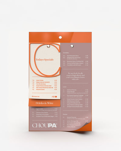 Portamenús de acrílico A4 naranja con carta impresa#color_orange#menu-size_A4