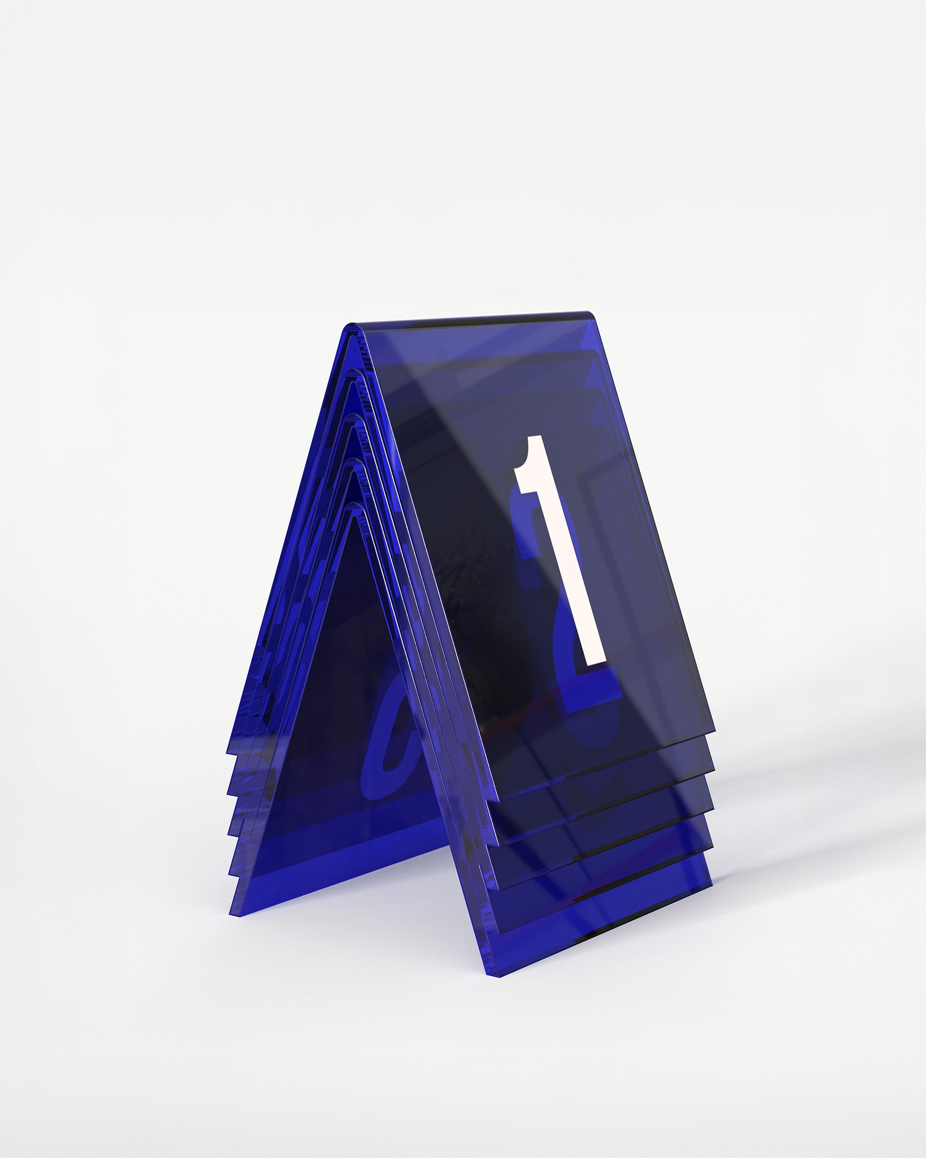 Klein-Blue | Set of 20 stacked table numbers in blue acrylic#color_klein-blue
